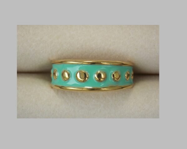 Anillo artístico brillante colores