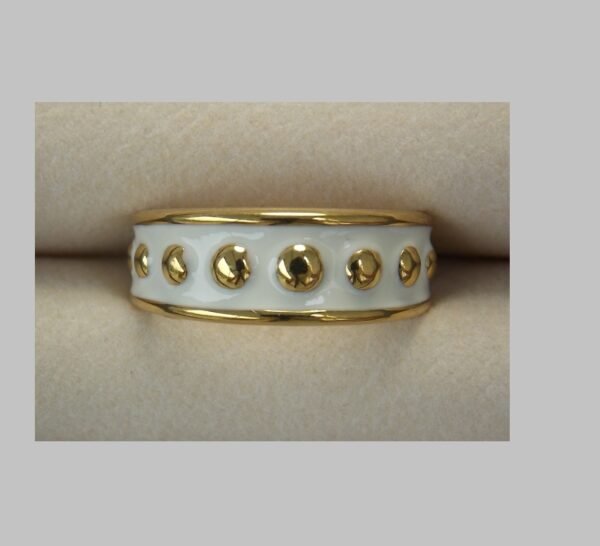Anillo artístico brillante colores