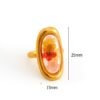 Anillo retro con flores rojas