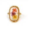 Anillo retro biselado con flores