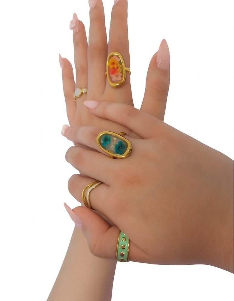 Anillo artístico brillante colores